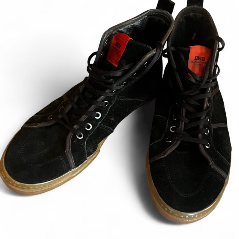 GLOBE Skate Sneakers